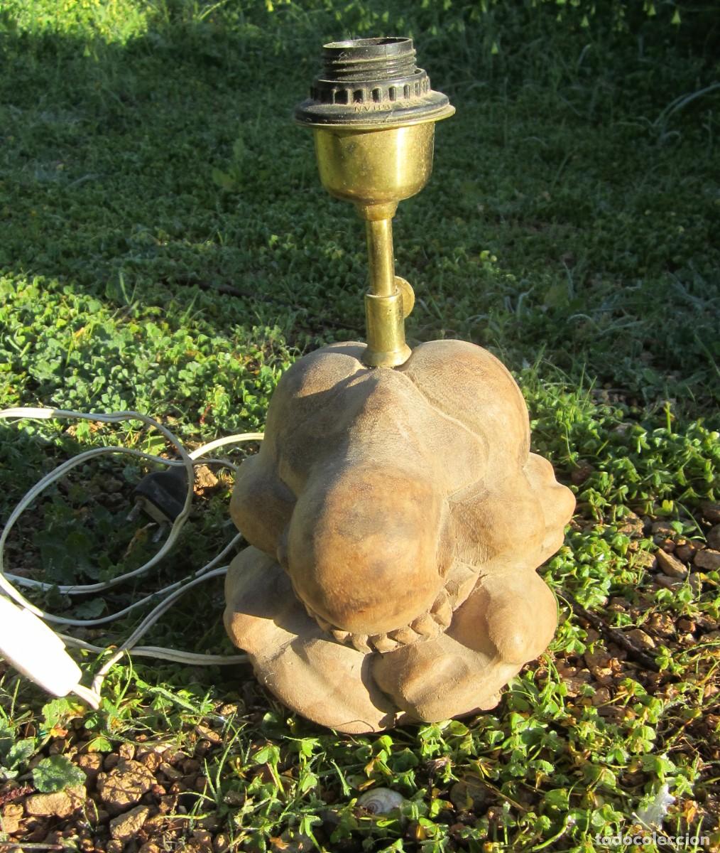 Antig&uuml;edades: lampara tallada en madera budha - Foto 1