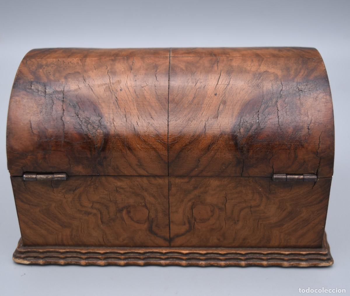 Antig&uuml;edades: Caja de ra&iacute;z con llave - Interior forrado - Foto 8