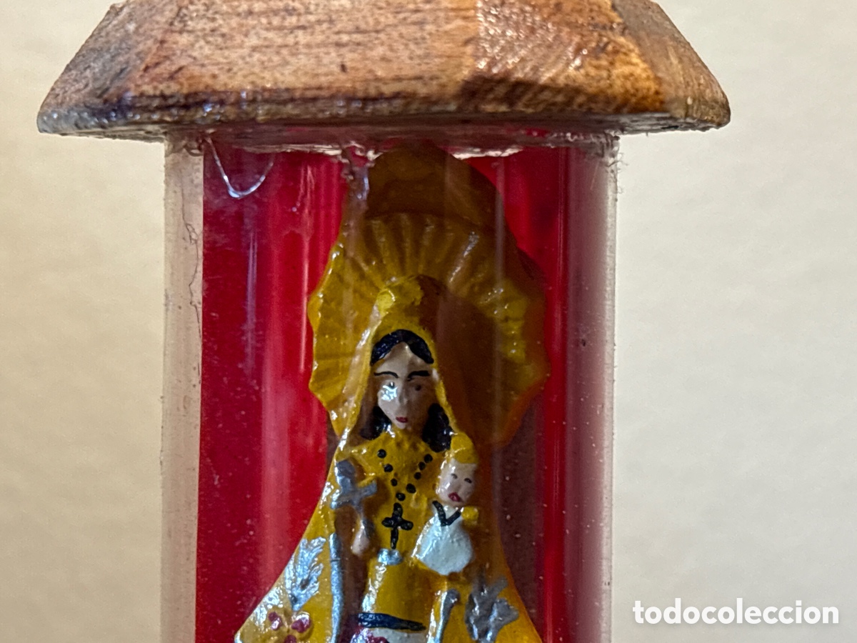 Antig&uuml;edades: PEQUE&Ntilde;A CAPILLA DE MADERA Y VIDRIO - Foto 8