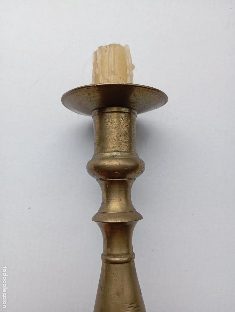 Antig&uuml;edades: ANTIGUO PORTAVELAS DE BRONCE. PN05 - Foto 4