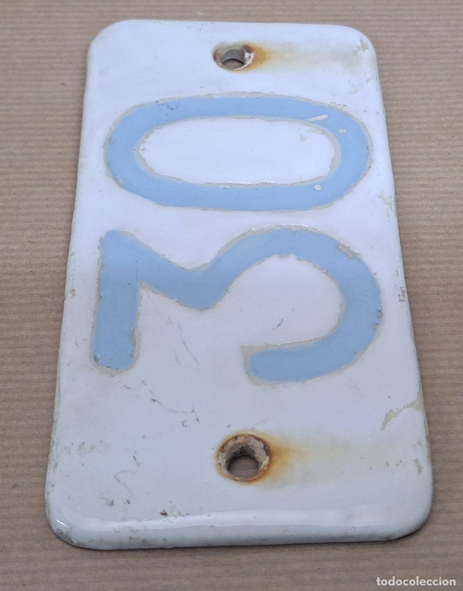 Antig&uuml;edades: AZULEJO N&Uacute;MERO DE PORTAL N&ordm; 30 - Foto 3