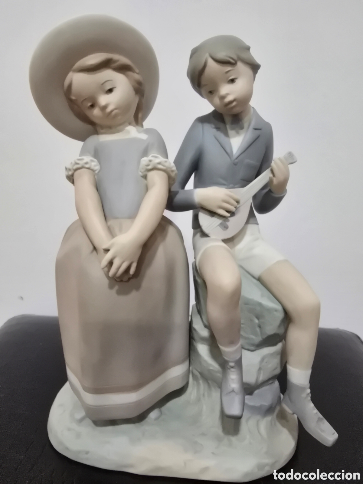 Antig&uuml;edades: Lladro La Adolescencia # 4878&nbsp;Mate - Foto 1