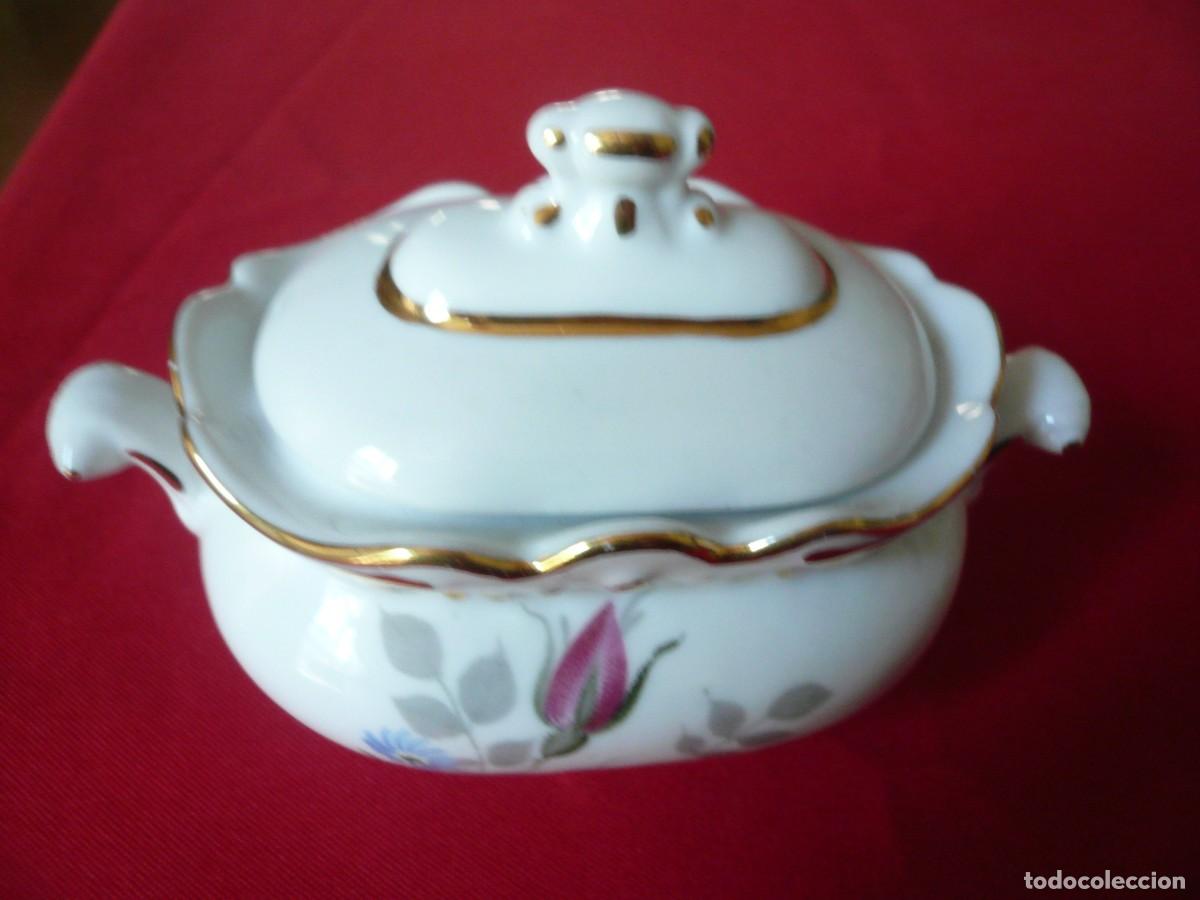 Antig&uuml;edades: SOPERA DE PORCELANA MINI. LOTE DE 2 - Foto 9