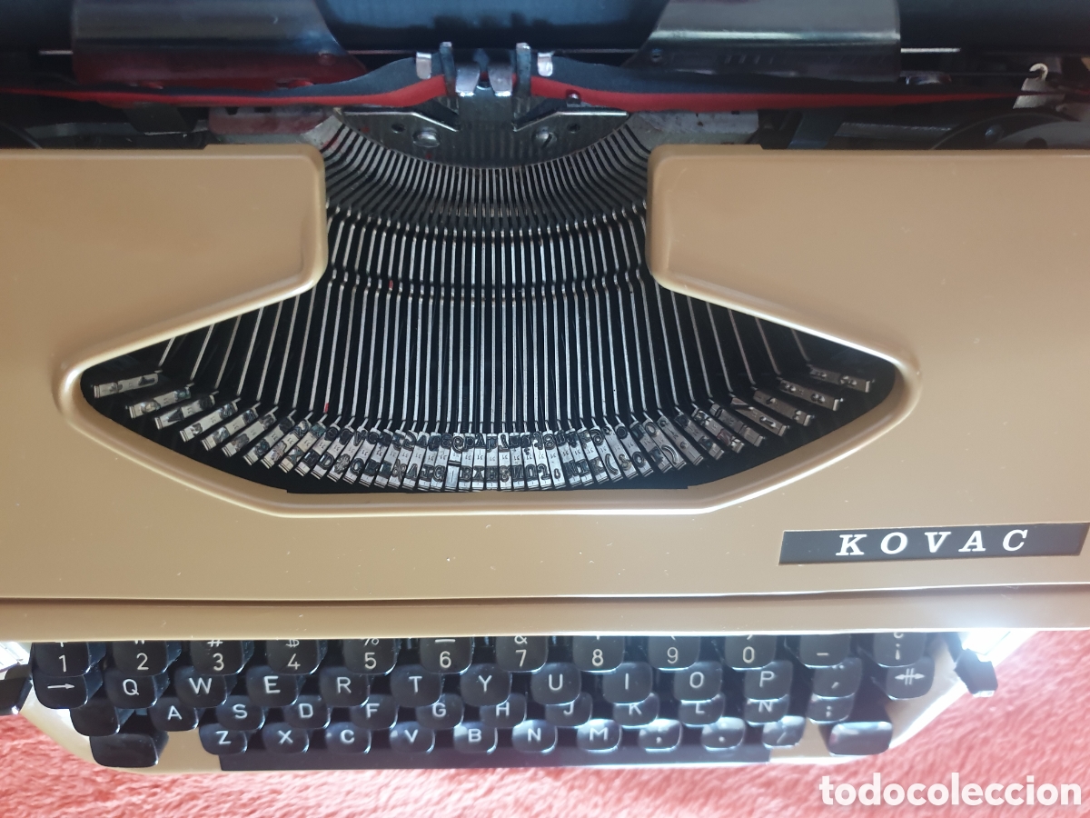 Antig&uuml;edades: M&aacute;quina de escribir Kovac - Foto 2