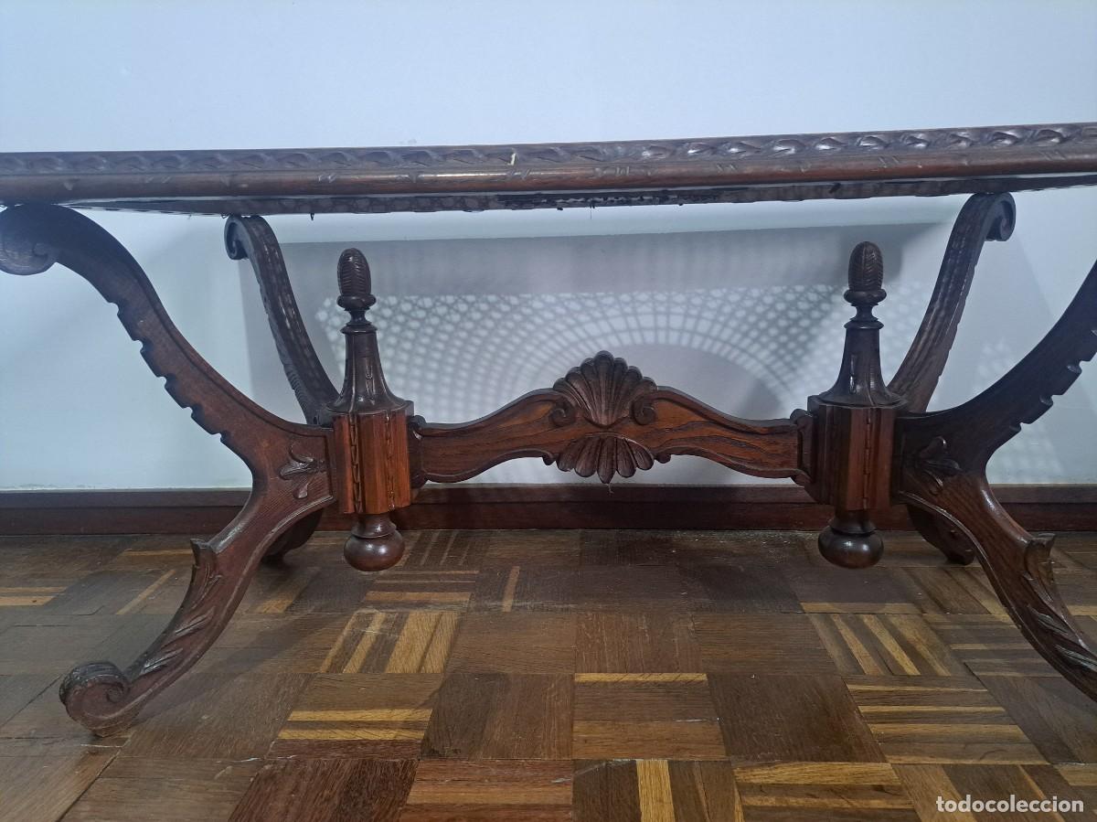 Antig&uuml;edades: Mesa de centro antigua en madera y paja - Foto 5