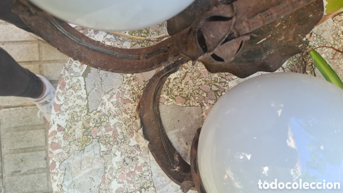 Antig&uuml;edades: 2 Apliques de hierro forjado antiguos - Foto 15