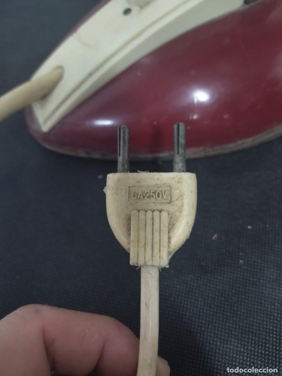 Antig&uuml;edades: Ventilador philips burdeos funcionado 125v - Foto 4