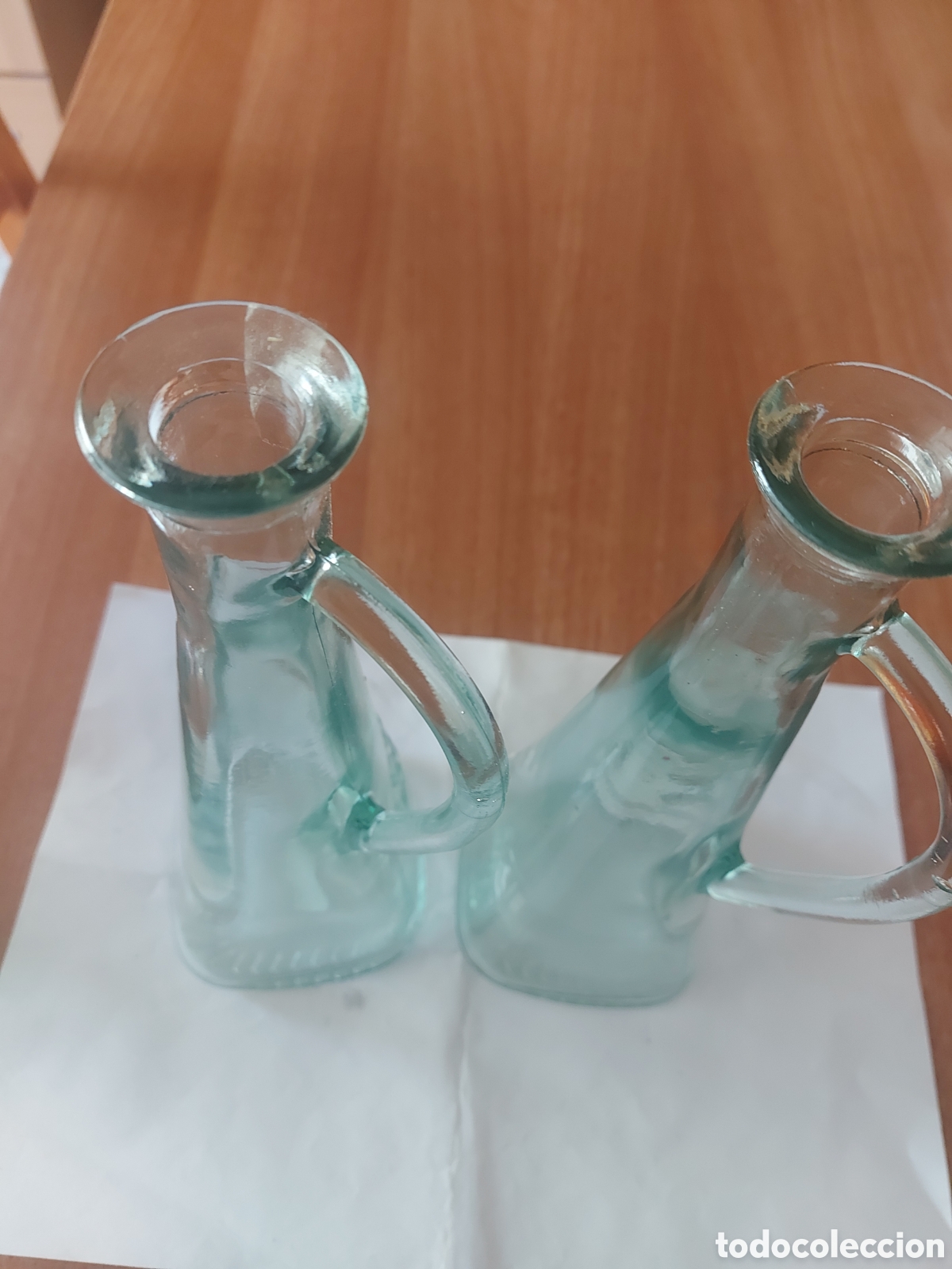 Antig&uuml;edades: 1 vinagera y 1 aceitera - Foto 1