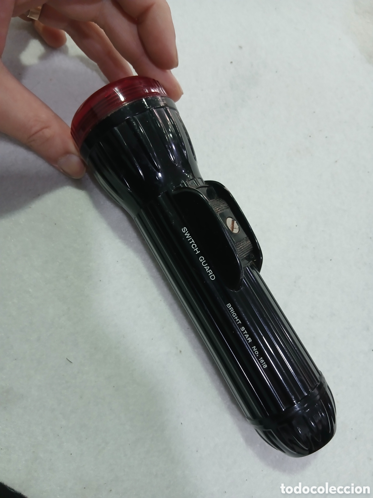 Antig&uuml;edades: Linterna Switch Guard Bright Star. (L95)