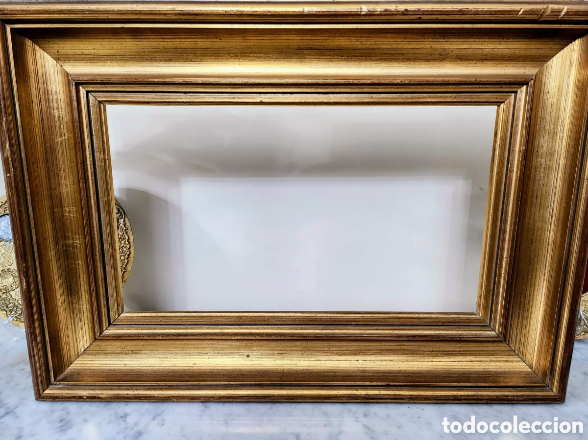 Antig&uuml;edades: Marcos de madera dorados - Foto 1
