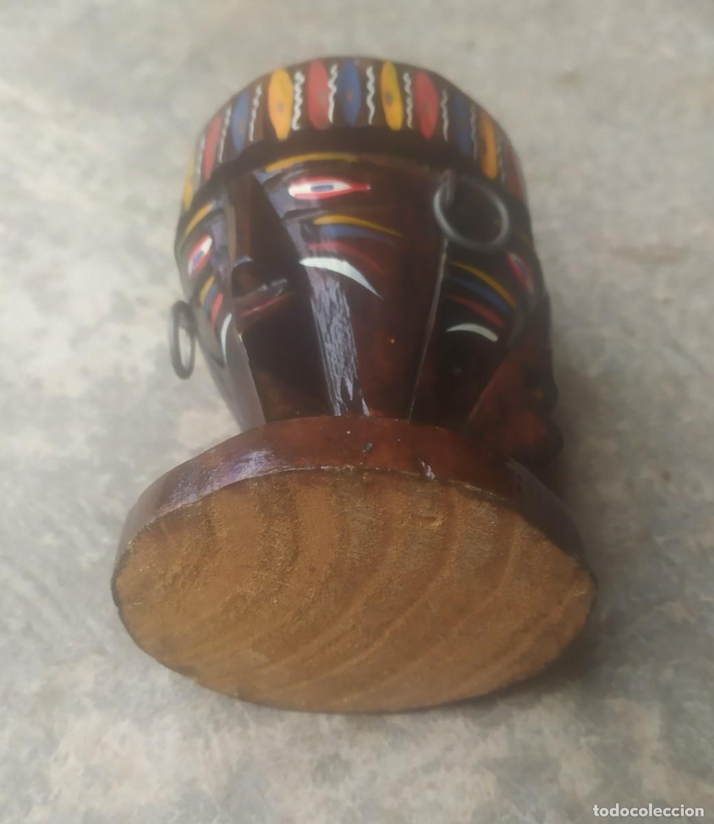 Antig&uuml;edades: Madera pintada y adornada, varias caras - Foto 3