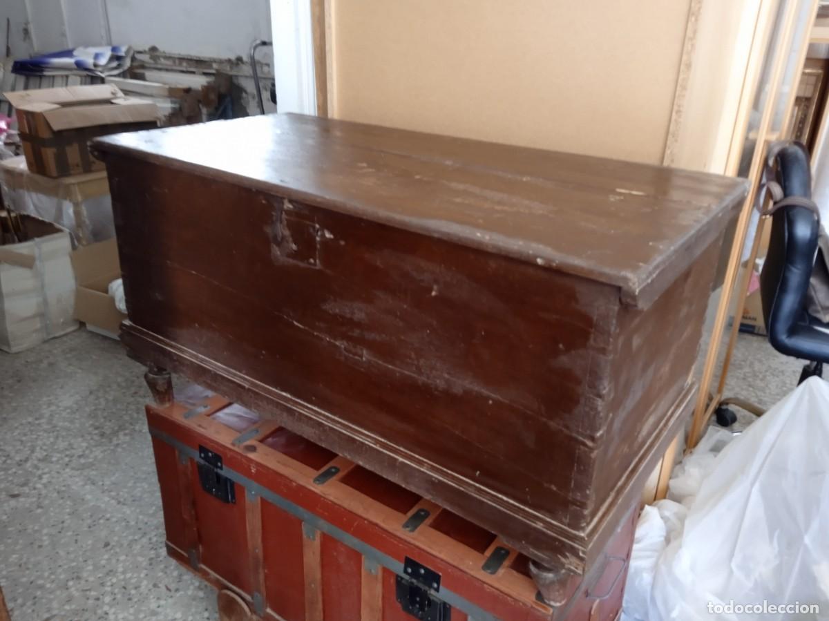 Antig&uuml;edades: Ba&uacute;l antiguo de madera - Foto 1