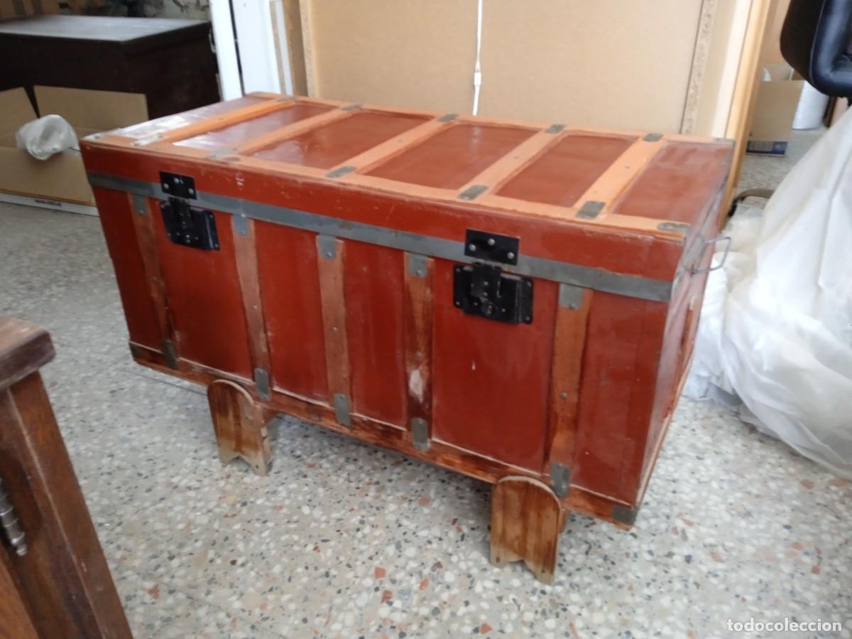Antig&uuml;edades: Ba&uacute;l antiguo de madera - Foto 1