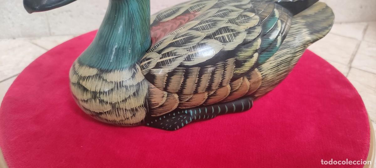 Antig&uuml;edades: CAJA DE MADERA LACADA EN FORMA DE PATO - Foto 6