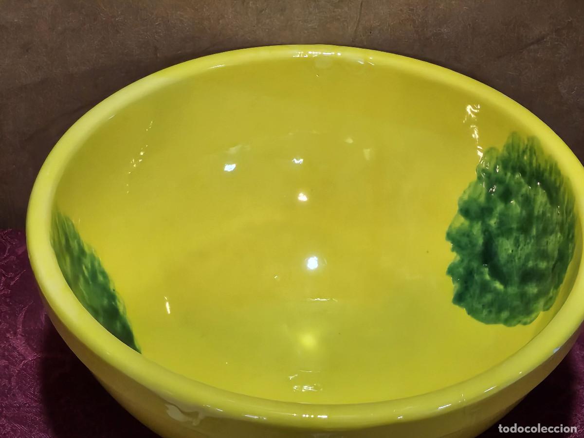 Antig&uuml;edades: lebrillo amarillo de ceramica - Foto 2