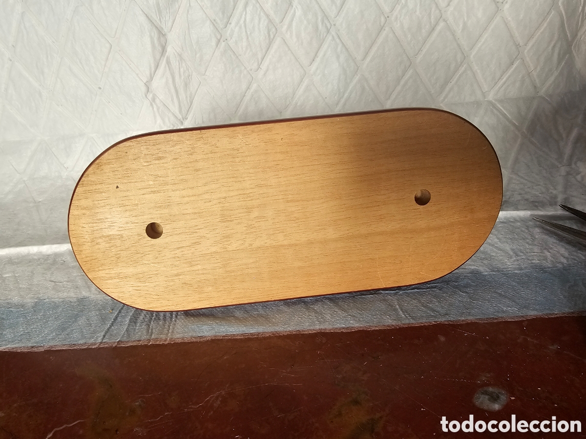 Antig&uuml;edades: Angel de porcelana con base de madera - Foto 4
