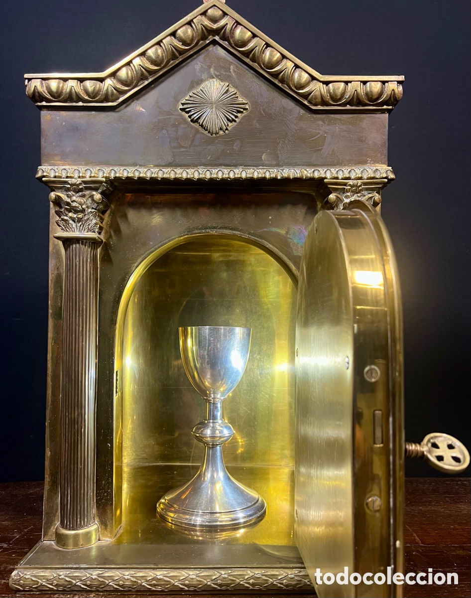 Antig&uuml;edades: Sagrario Neoclasico dorado. S.XIX