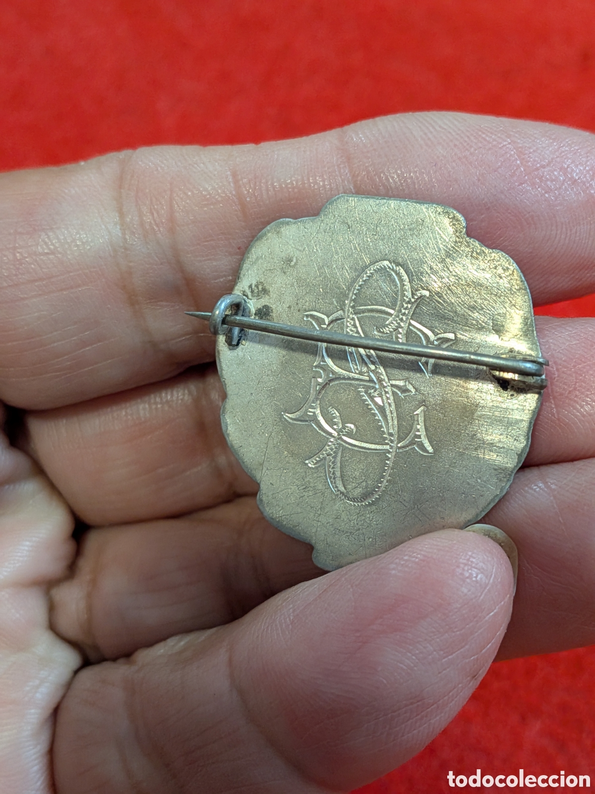 Antig&uuml;edades: Broche de la virGen en relieve, plata. REF-3784 - Foto 3