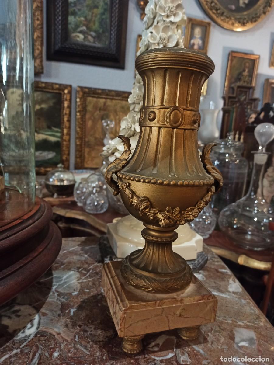 Antig&uuml;edades: PAREJA DE COPAS ESTILO IMPERIO DE BRONCE Y M&Aacute;RMOL - Foto 1