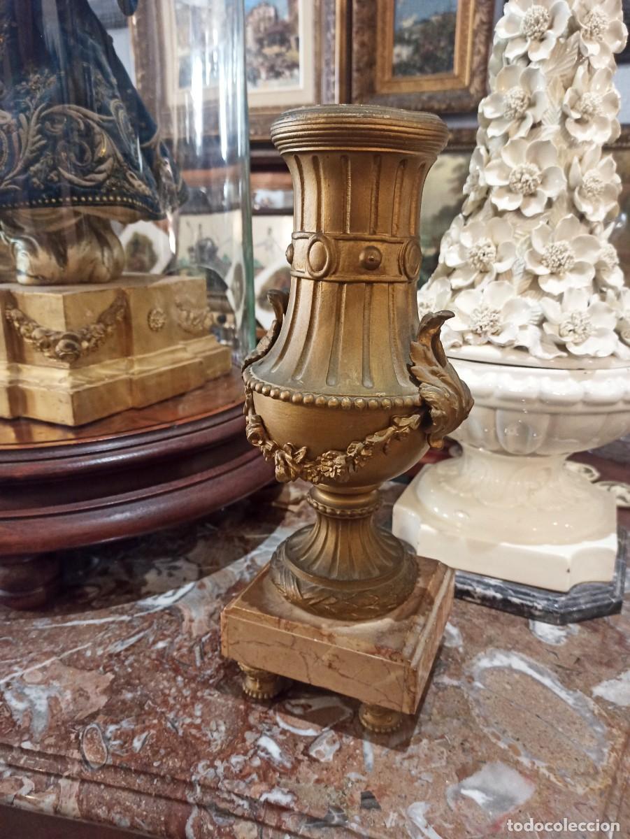 Antig&uuml;edades: PAREJA DE COPAS ESTILO IMPERIO DE BRONCE Y M&Aacute;RMOL - Foto 3
