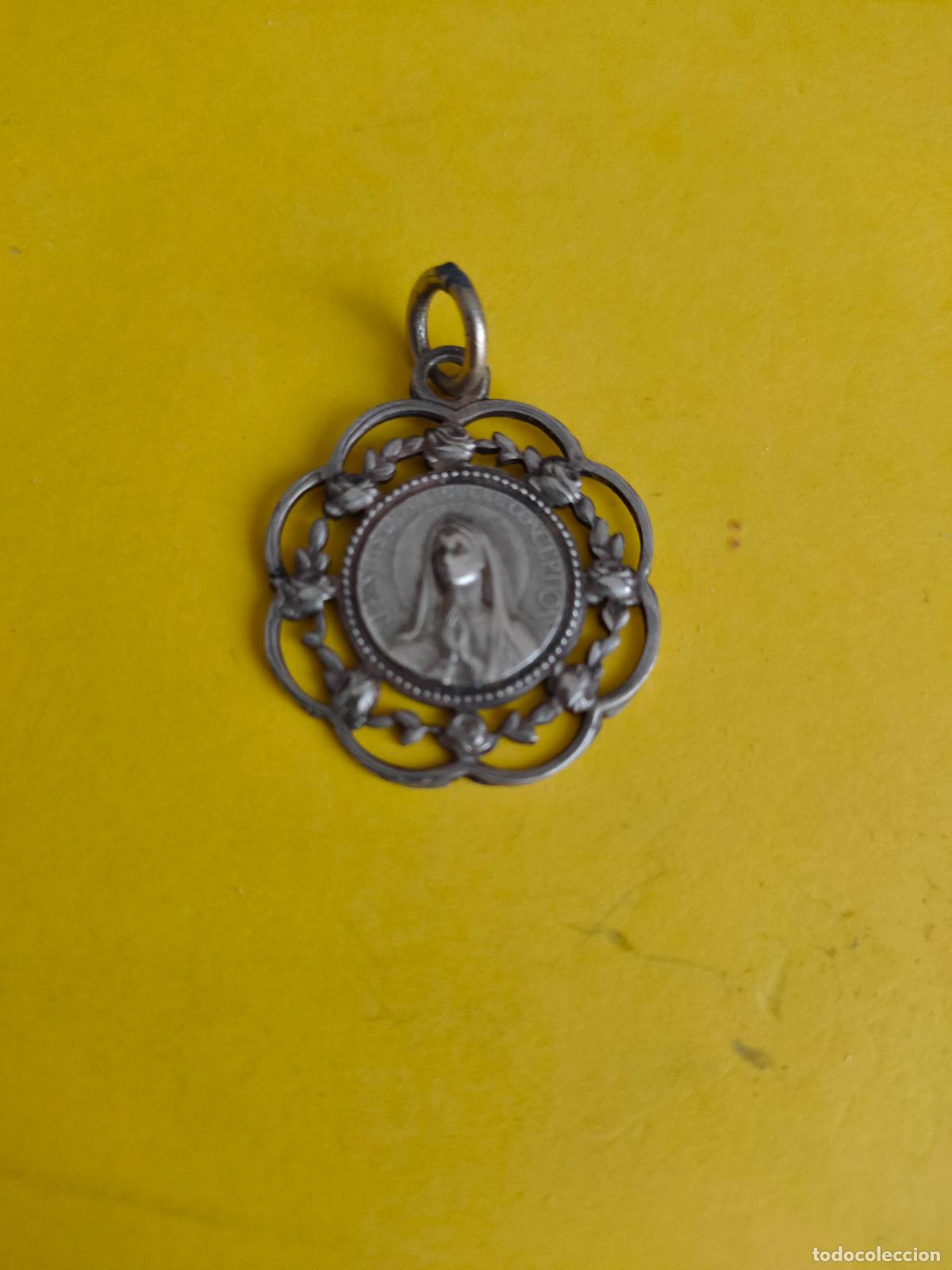 Antig&uuml;edades: Antigua medalla de la Inmaculada Concepci&oacute;n, Conception. Mide 2,5 x 2,5 cms - Foto 1