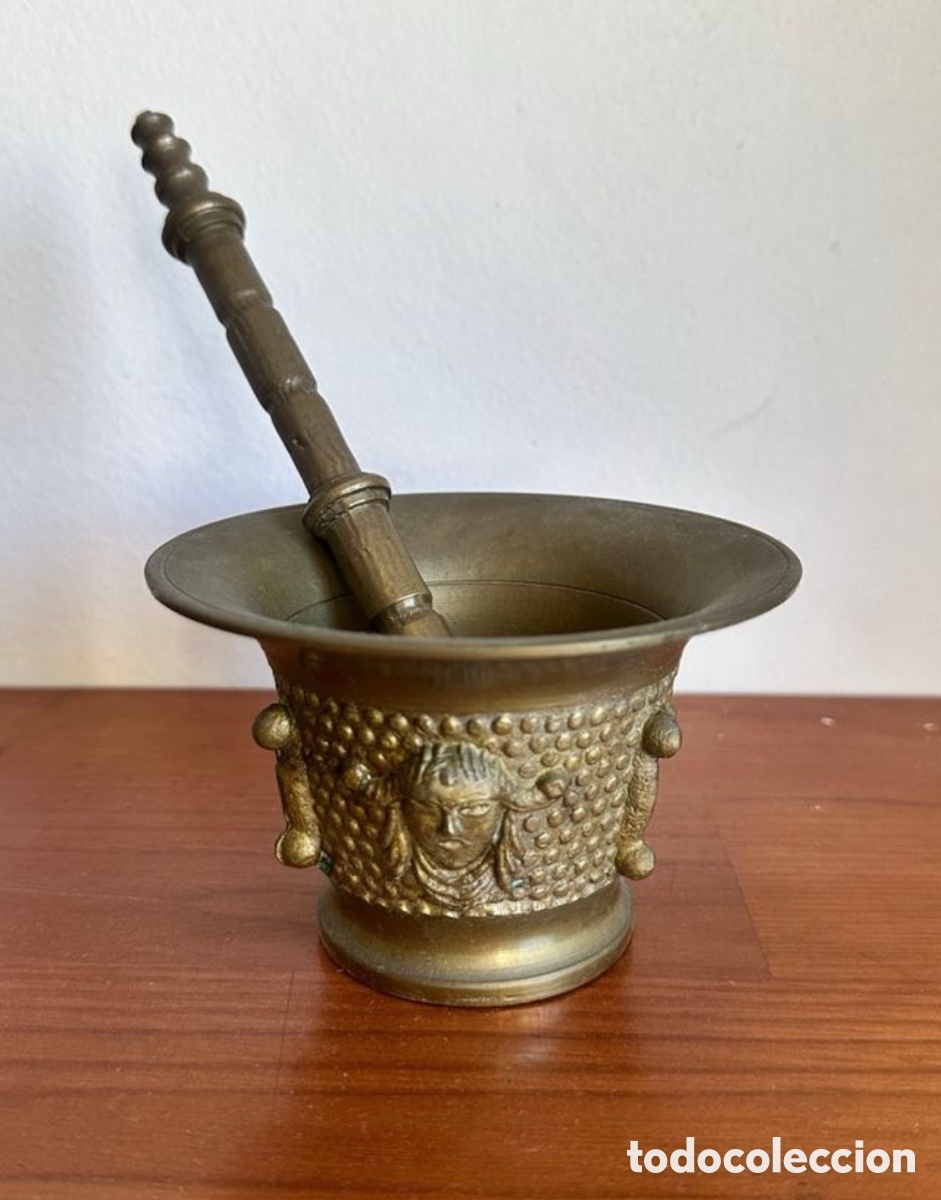 Antig&uuml;edades: Almirez antiguo de bronce - Foto 1