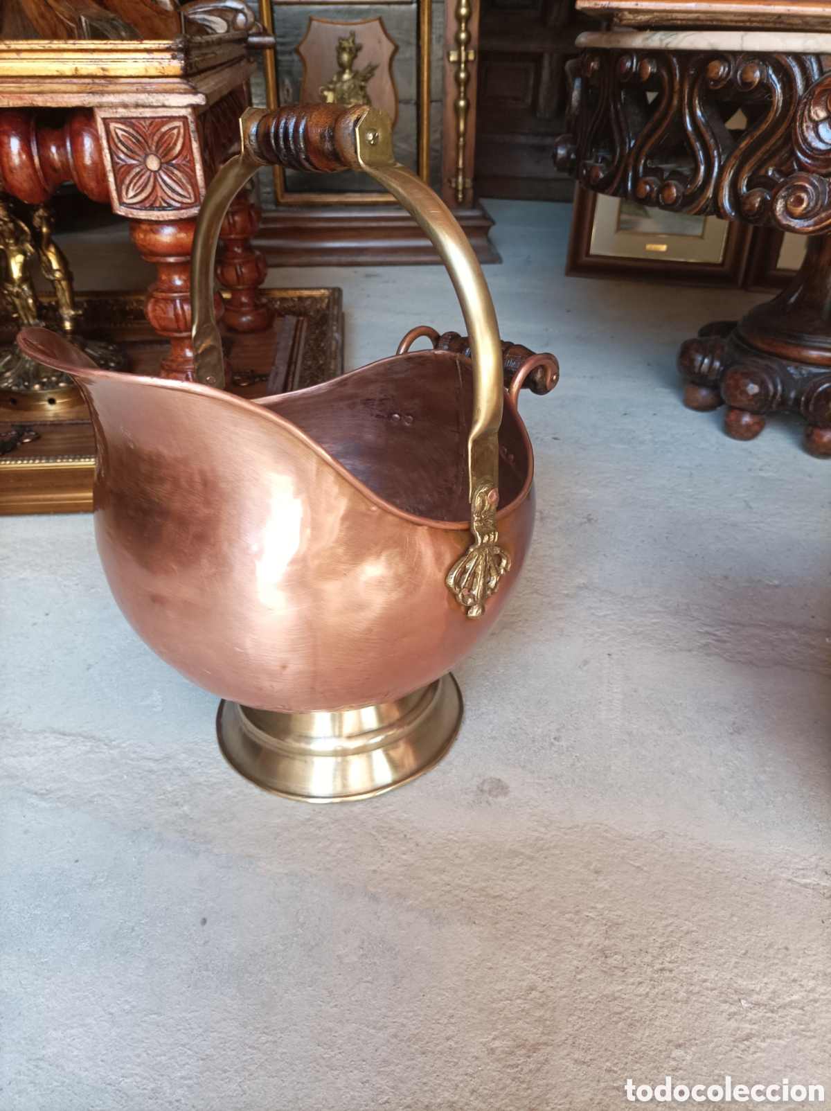 Antig&uuml;edades: Conjunto de Tres Carboneras originales - Foto 3