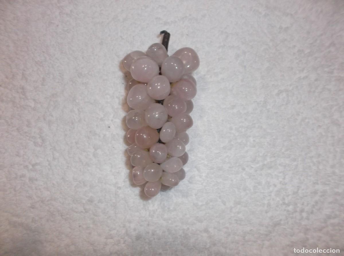 Antig&uuml;edades: RACIMO DE UVAS BLANCA EN CRISTAL (13). - Foto 2