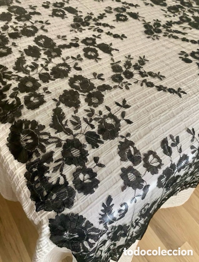 Antig&uuml;edades: Mantilla negra tradicional hecha a mano - Foto 2
