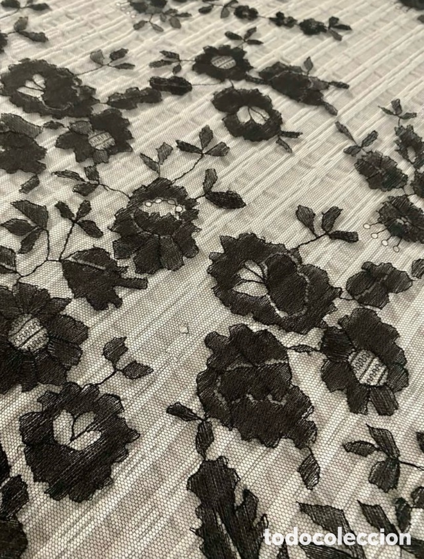Antig&uuml;edades: Mantilla negra tradicional hecha a mano - Foto 5