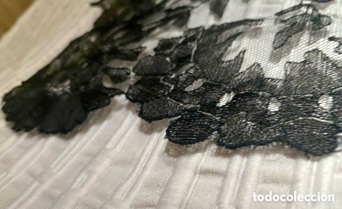 Antig&uuml;edades: Mantilla negra tradicional hecha a mano - Foto 6