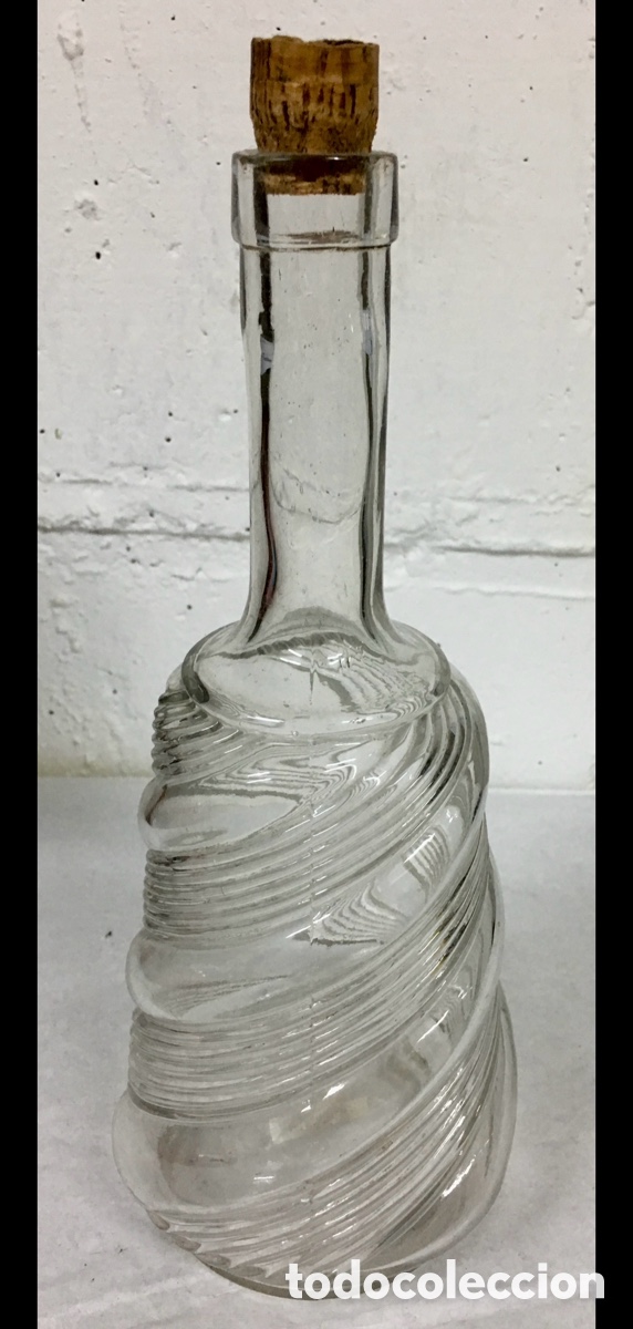 Antig&uuml;edades: Botella de cristal antigua. Mid-Century. Francia.