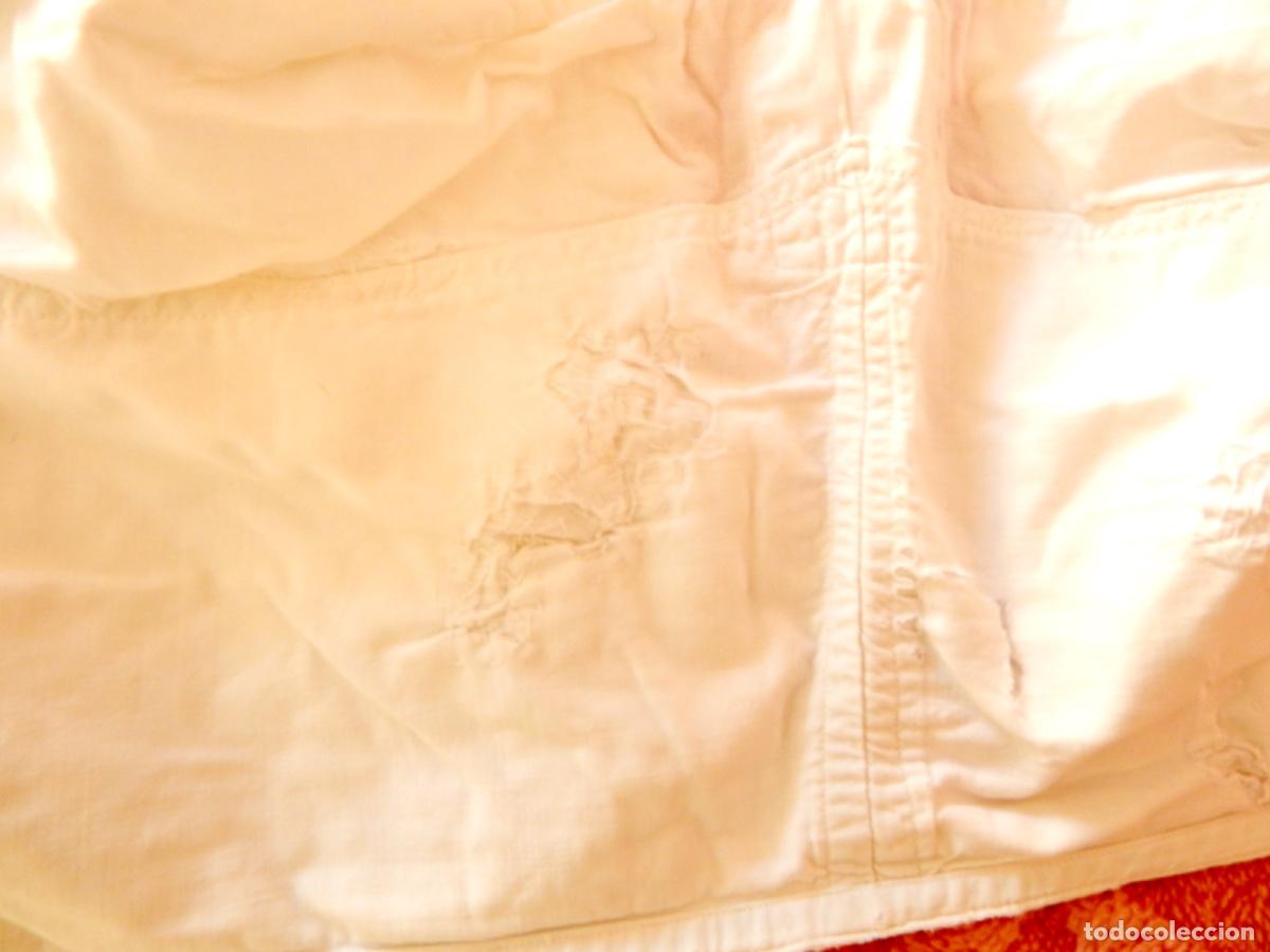 Antig&uuml;edades: Victorian bra / corset cover - Foto 3
