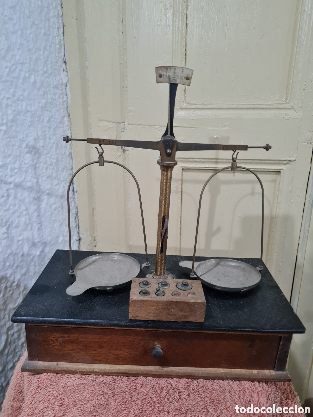 Antig&uuml;edades: Antigua bascula de joyero - Foto 2