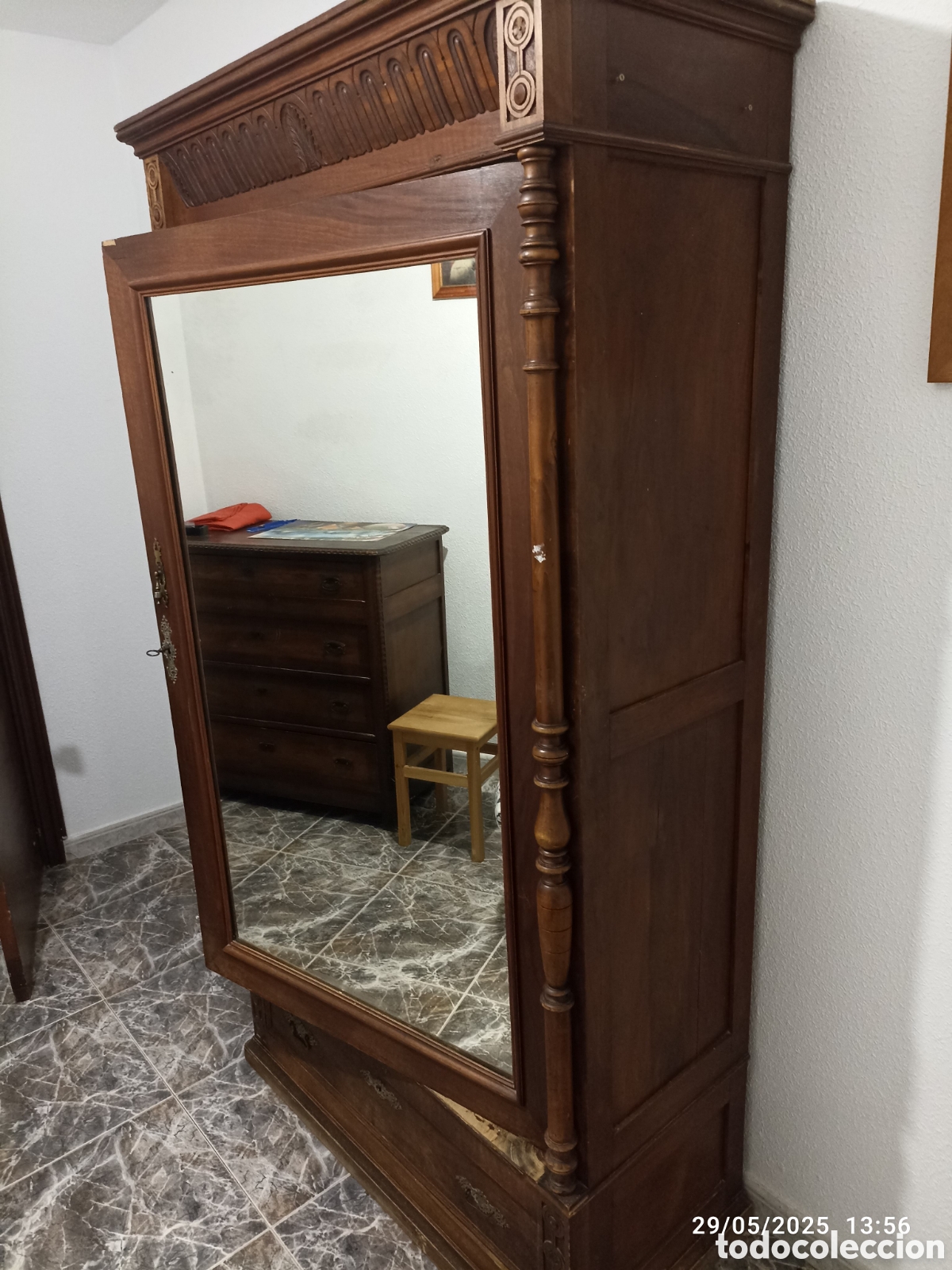 Antig&uuml;edades: Mobiliario de epoca en estado aceptable de conservacion - Foto 1