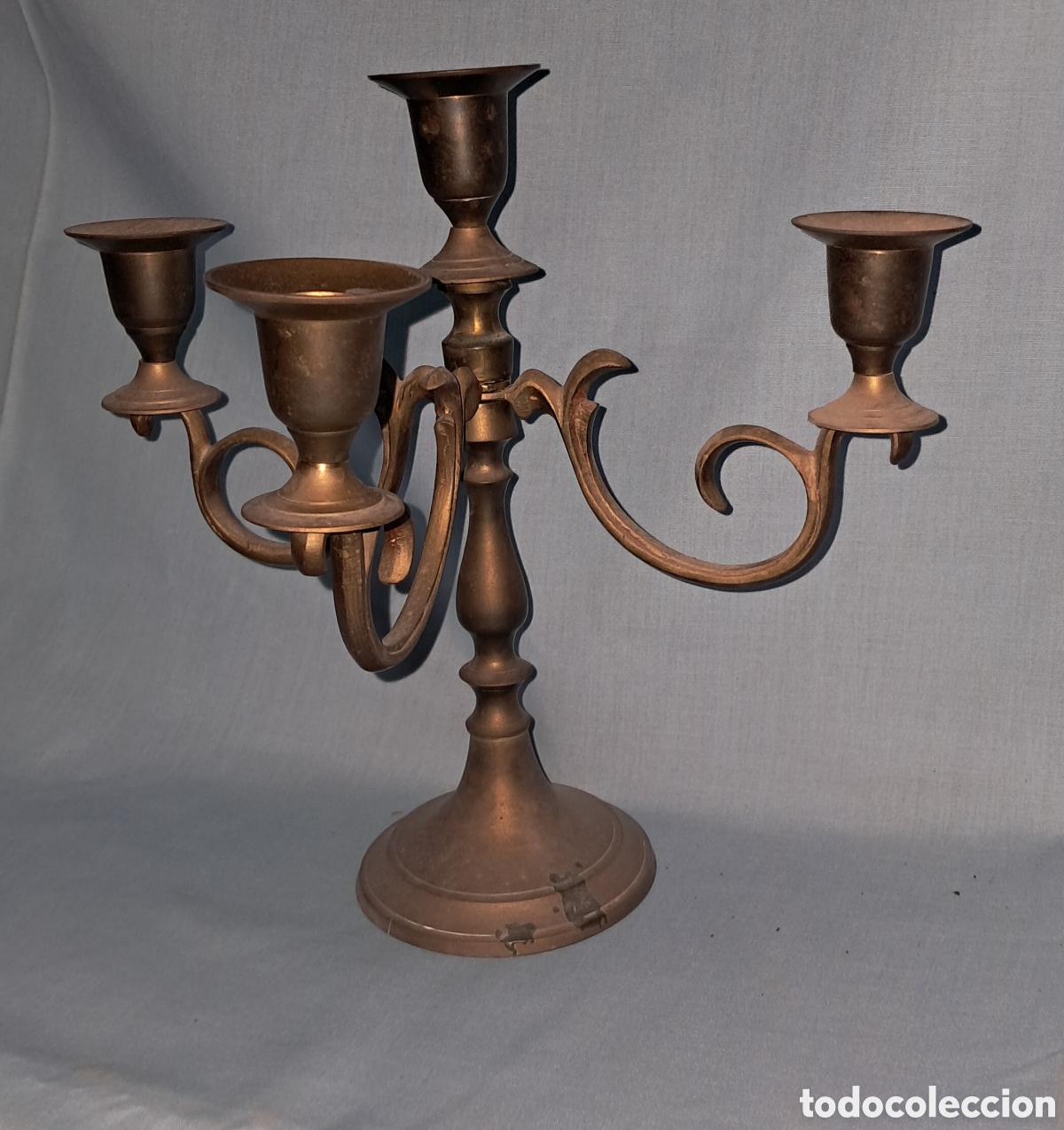 Antig&uuml;edades: ANTIGUO CANDELADRO DE BRONCE DE 4 BRAZOS - Foto 3
