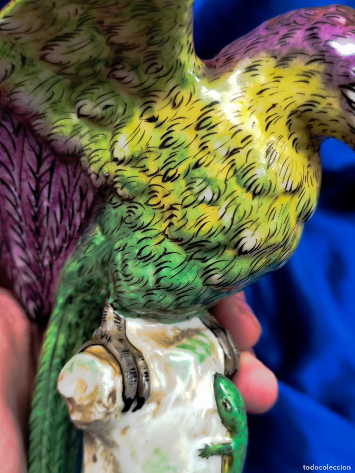 Antig&uuml;edades: ESPECTACULAR LORO EN PORCELANA - Foto 8