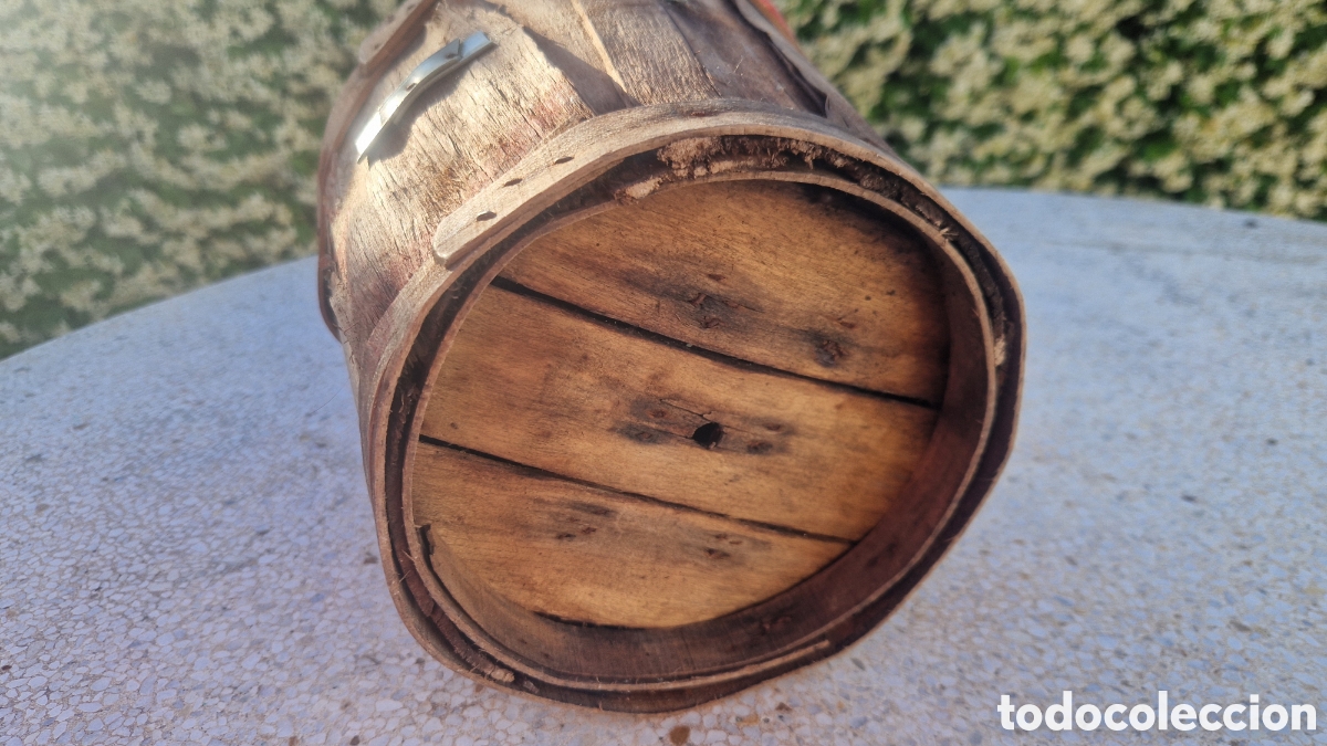Antig&uuml;edades: Damajuana ,botella de cristal formada de esparto y madera - Foto 6