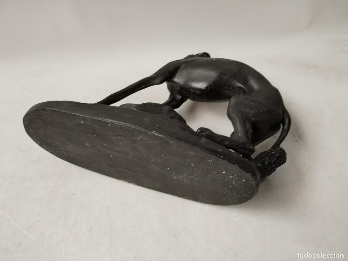 Antig&uuml;edades: figura perro galgo vintage - Foto 6