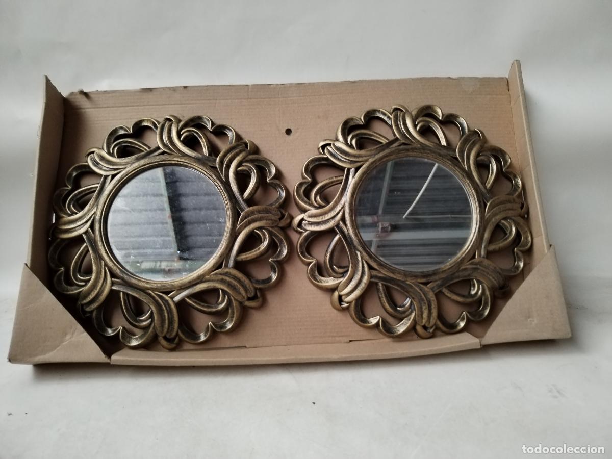 Antig&uuml;edades: 2 espejos peque&ntilde;os vintage - Foto 1
