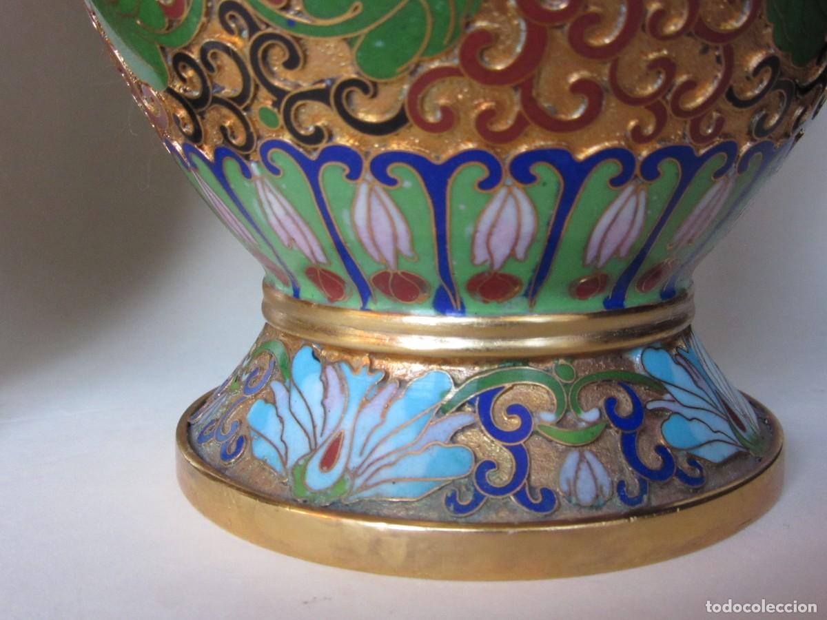 Antig&uuml;edades: PAREJA DE JARRONES ESMALTE CLOISONNE - Foto 7
