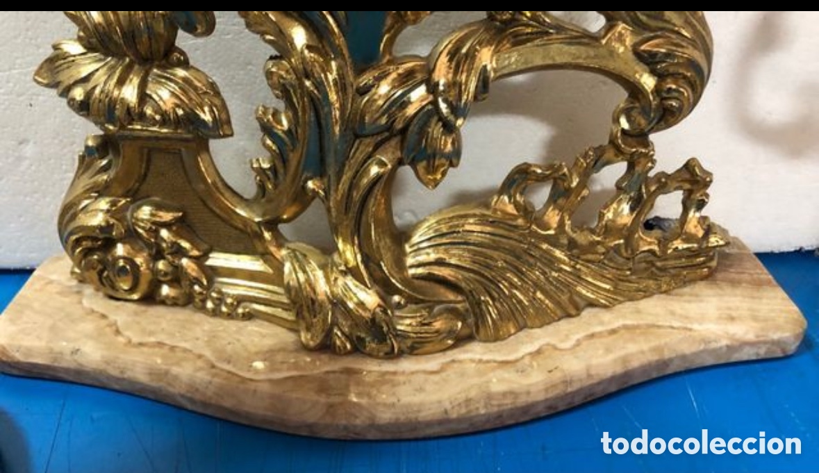 Antig&uuml;edades: Juego de reloj y candelabros de bronce - Foto 7