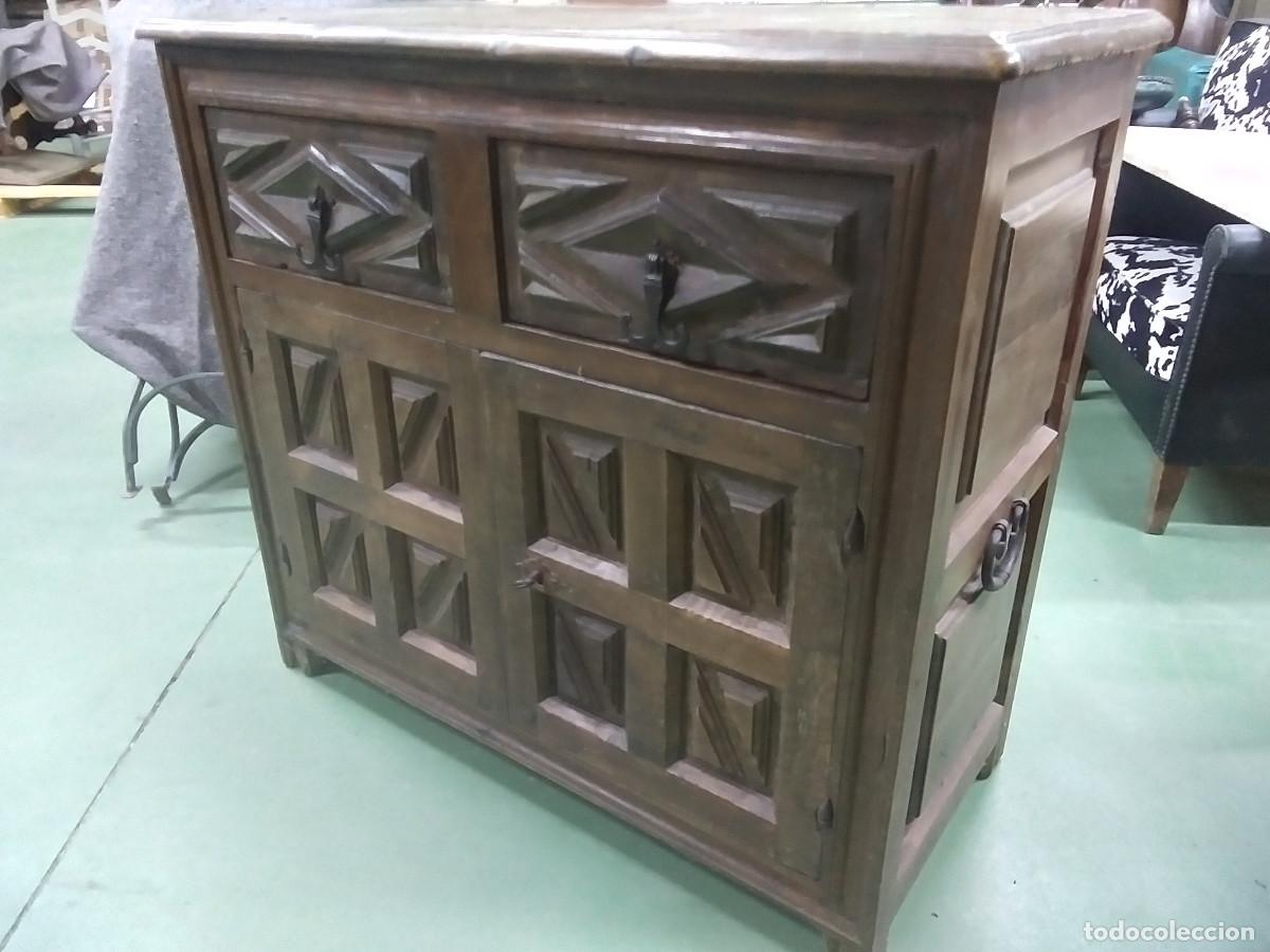 Oggetti Antichi: Mueble castellano de casta&ntilde;o 100x80x44,8 madera macizo original