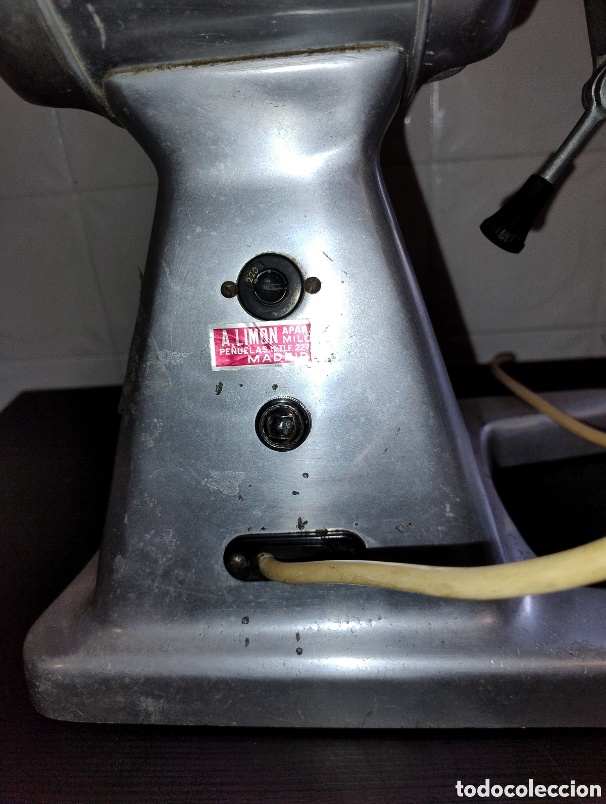 Antig&uuml;edades: Molinillo de caf&eacute; el&eacute;ctrico marca Roes Barcelona - Foto 8