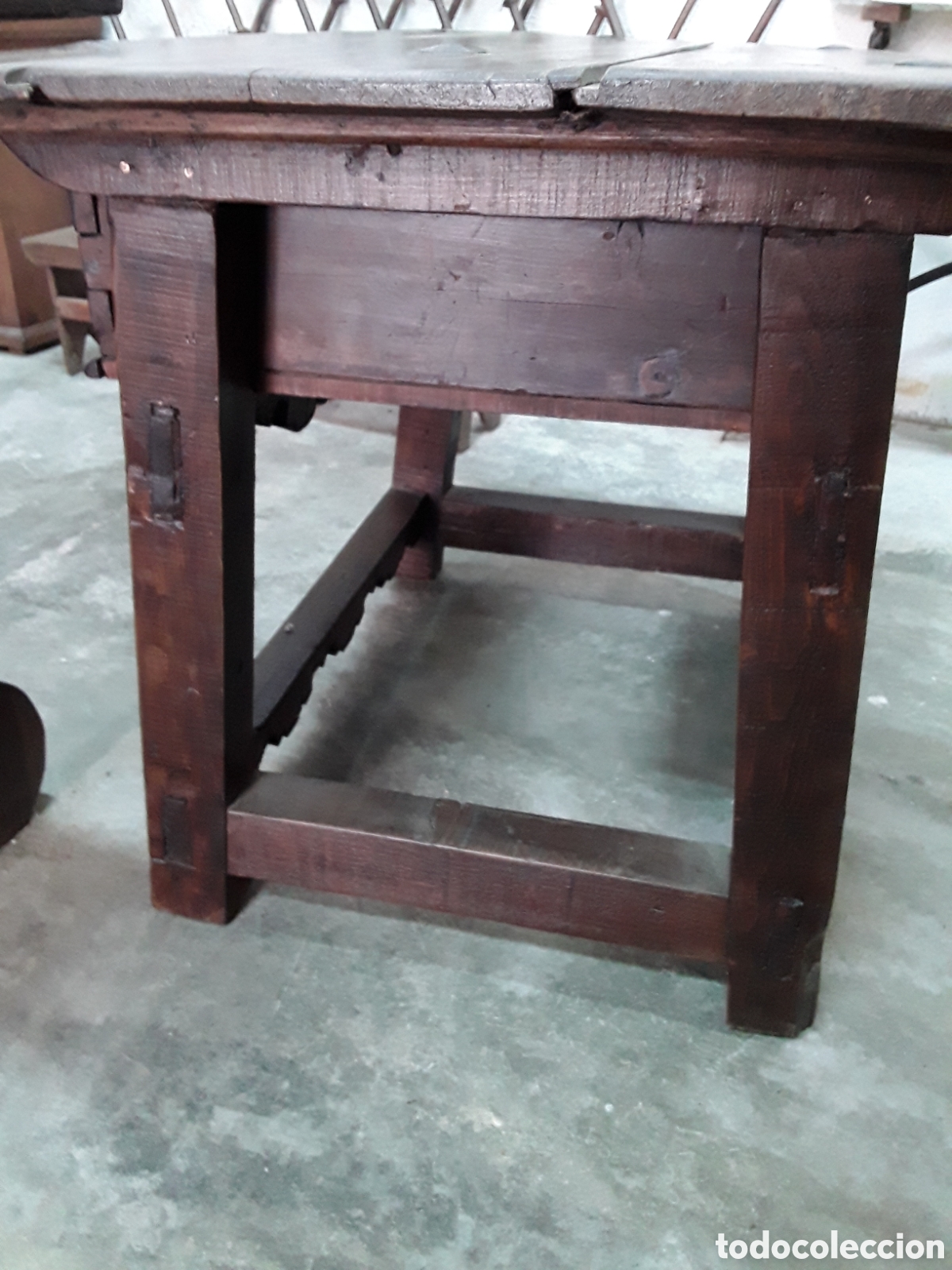 Antig&uuml;edades: Mesa r&uacute;stica de pino ( tocinera ) - Foto 5