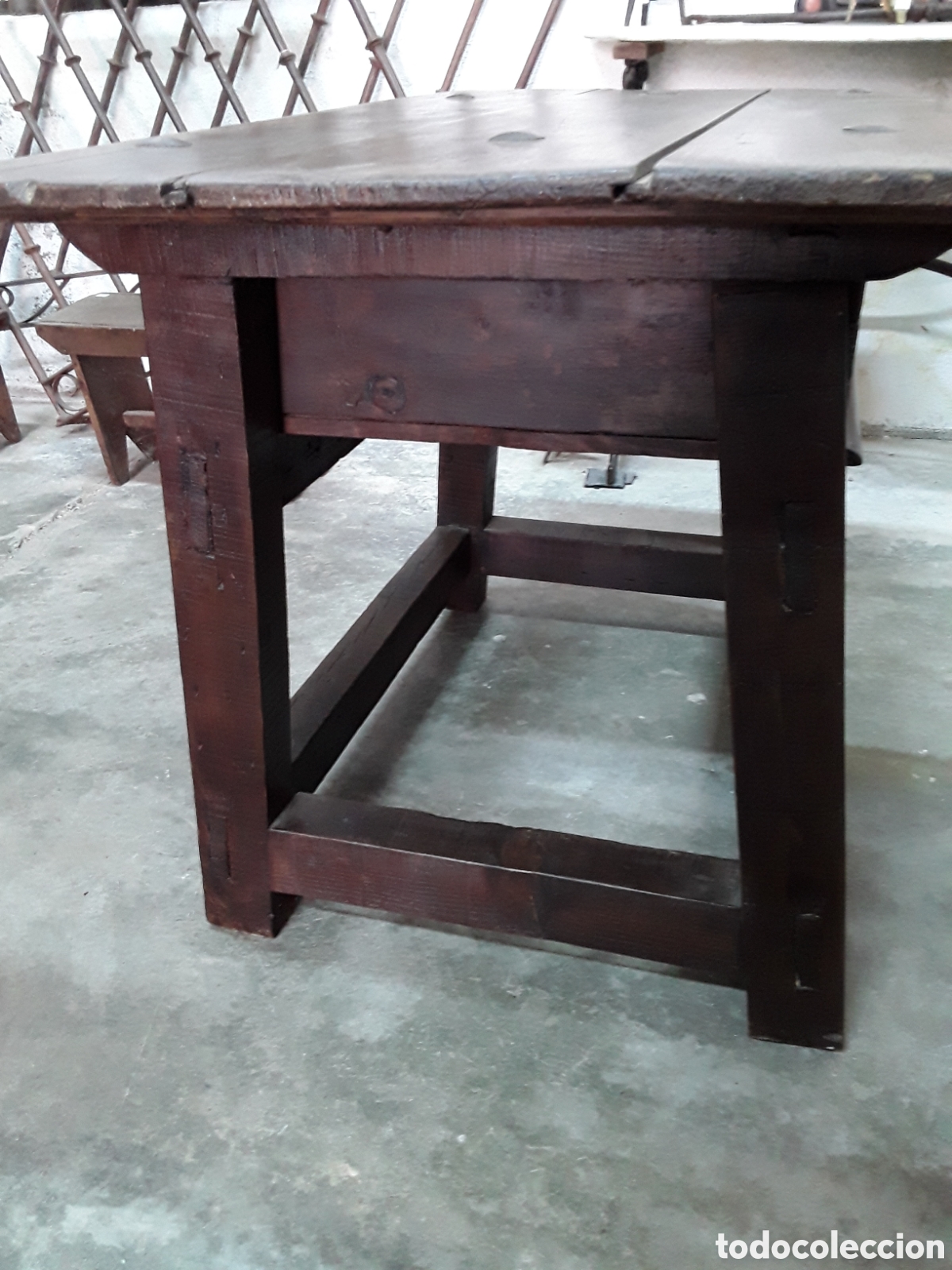 Antig&uuml;edades: Mesa r&uacute;stica de pino ( tocinera ) - Foto 7