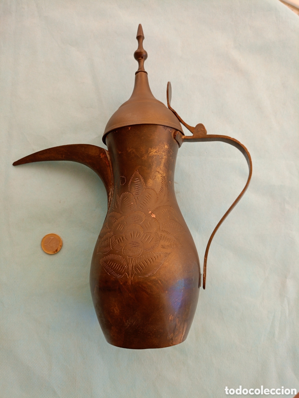 Antig&uuml;edades: ANTIGUA CAFETERA TETERA DE BRONCE DECORADO - Foto 1
