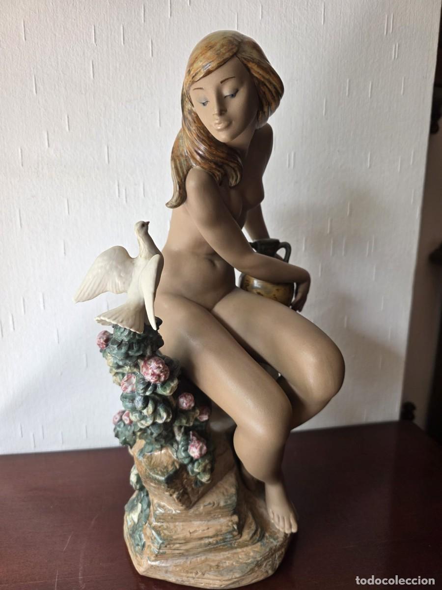 Antig&uuml;edades: Desnudo con paloma Item 3503 - Foto 3