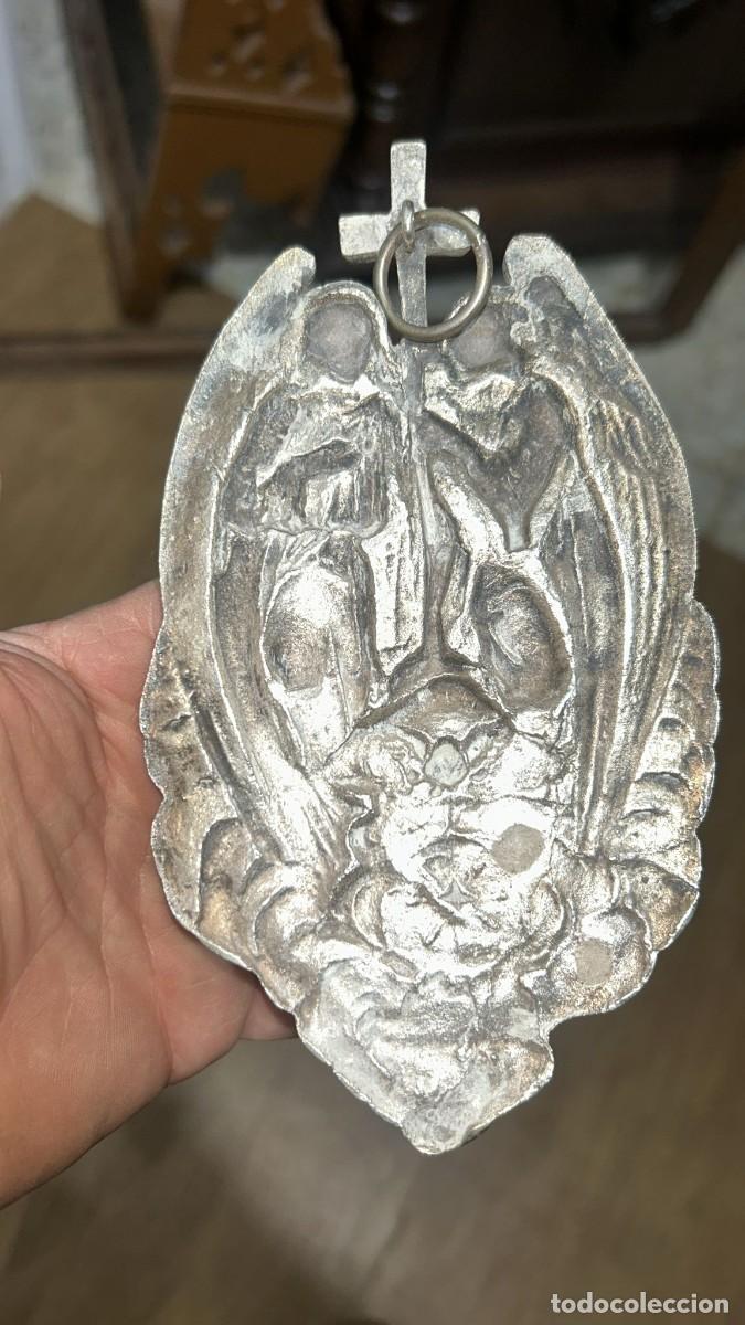 Antig&uuml;edades: PILA BENDITERA PLATEADA EN PLATA DE 17 X 10 CMS. - Foto 4