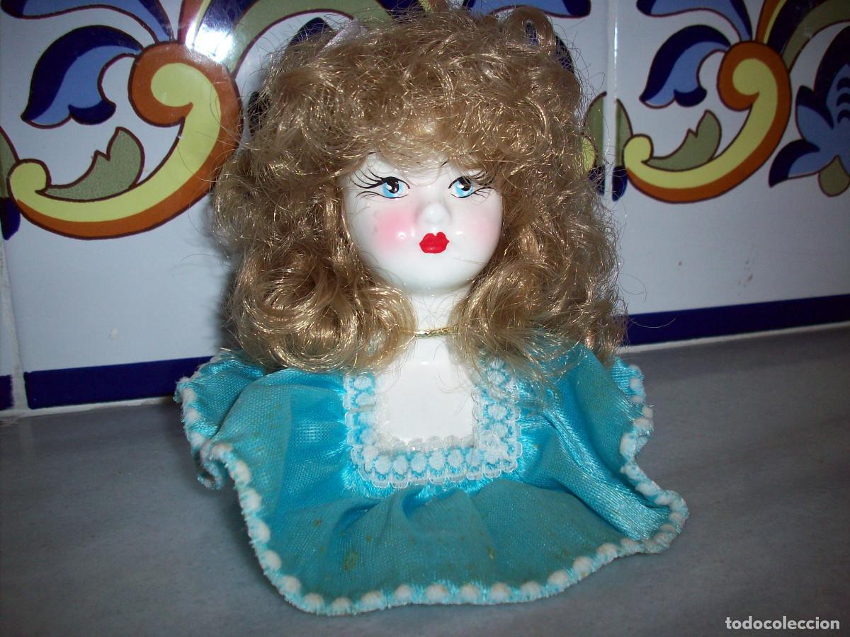 Antig&uuml;edades: busto de mu&ntilde;eca de porcelana - Foto 2